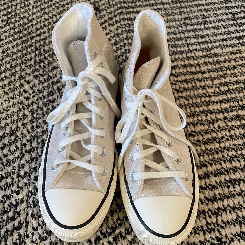 Converse Beige/Cream Platform Suede Hi-Tops Size 6.5 US